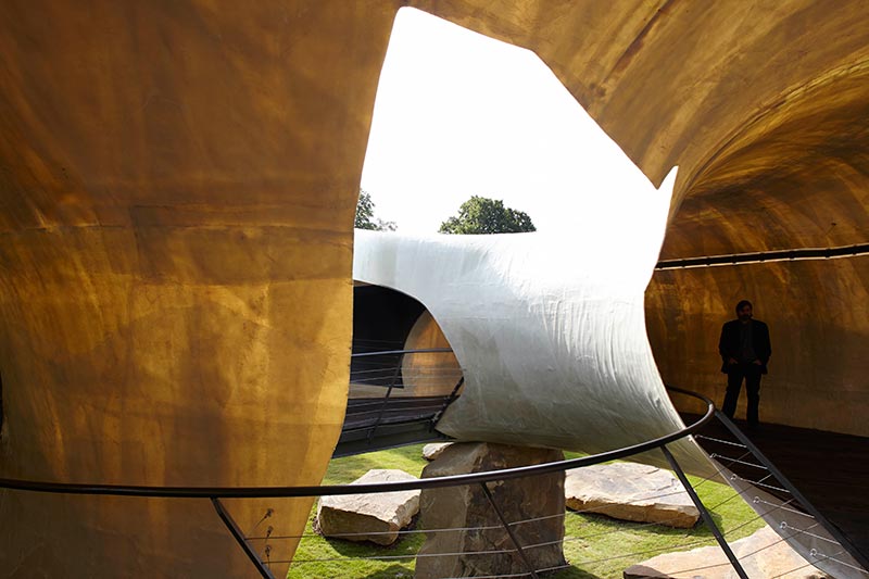 Serpentine Gallery Pavilion (2014), Smiljan Radić.