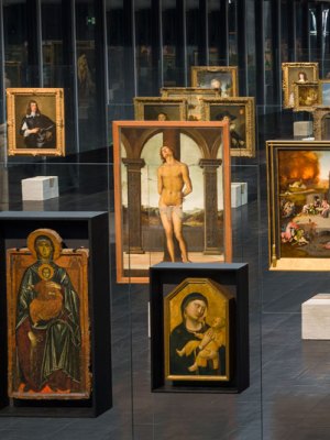 View of the picture gallery of MASP in December 2015.