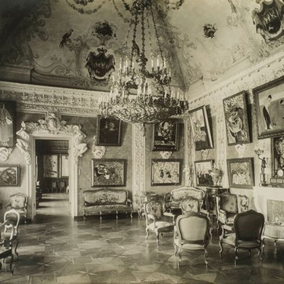 Pink Drawing Room (known as the Matisse Room), in Sergei Shchukin’s house, the Trubetskoy Palace, Moscow.