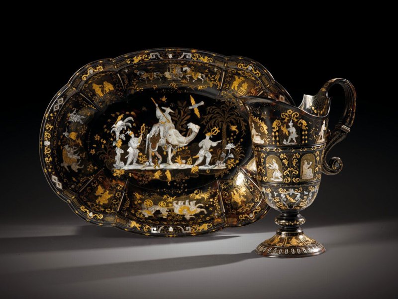 A tortoiseshell, mother-of-pearl and gold piqué rosewater ewer and basin (first half 18th century), Naples. Sotheby's: estimate €400,000–600,000