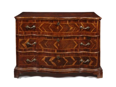 North Italian olivewood and walnut commode en arbalète (late 18th century). The Pedestal; £3,000–£4,000