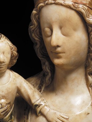 Alabaster Figure of the Virgin and Child, 14th Century. © The Trustees of the British Museum
