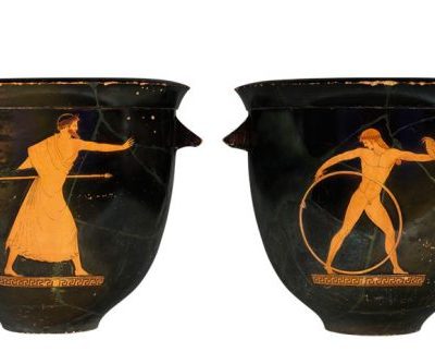 Red-figure bell krater (c. 500–490 BC), Greek, Attic, attributed to the Berlin Painter. Musée du Louvre, Paris; © RMN-Grand Palais (musée du Louvre)/Stéphane Maréchalle