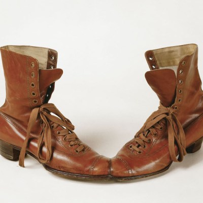 Das Paar (The Couple) (1956), Méret Oppenheim. Private collection
