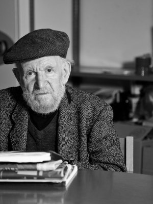 Gustav Metzger, the pioneer of auto-destructive art, has died in London aged 90. London Fieldworks (Jo Joelson and Bruce Gilchrist)