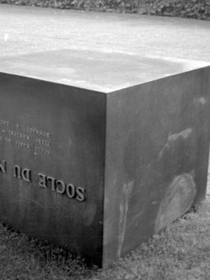 Socle du Monde (1961), Piero Manzoni. Photo: Ole Bagger. Courtesy of HEART
