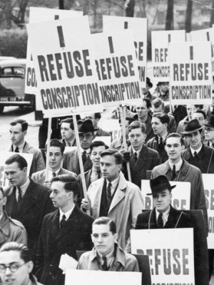 A march of 2,000 anti-conscription protesters in London,1939. © IWM
