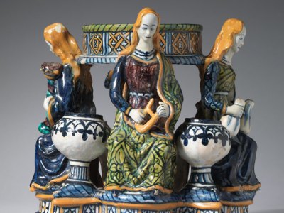 Inkstand with figures of the Virtues (c. 1480–90), probably Faenza. Courtesy Sam Fogg