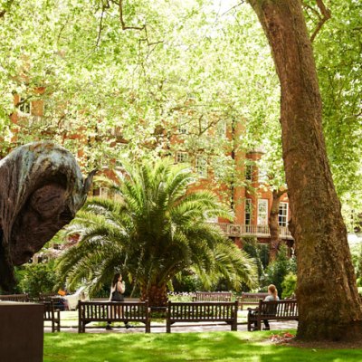 Mount Street Gardens in Mayfair. Photo: Benjamin McMahon, courtesy Mayfair Art Weekend