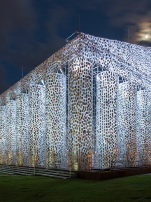 The Parthenon of Books (2017), Marta Minujín. Friedrichsplatz, Kassel, Documenta 14. Photo: Roman März