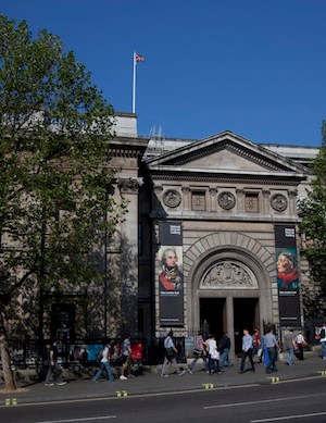 Exterior of the National Portrait Gallery, London
