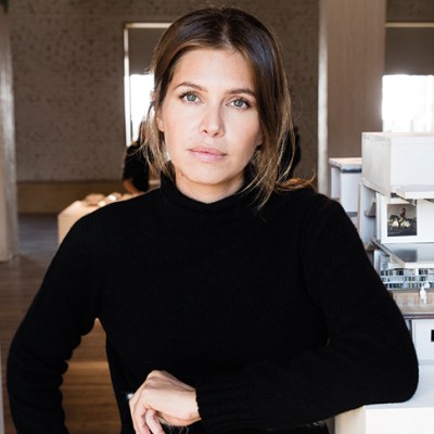 Dasha Zhukova | Apollo 40 Under 40 Global | The Collectors