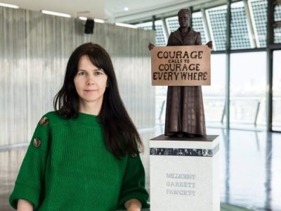 Gillian Wearing with a model of suffragist leader Millicent Fawcett, Photo: Caroline Teo/GLA/PA