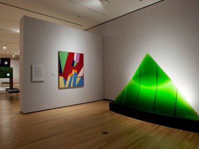 Green Eye of the Pyramid (1993–97), Stanislav Libenský and Jaroslava Brychtová. Gift of Lisa Shaffer Anderson and Dudley Buist Anderson