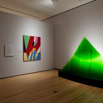 Green Eye of the Pyramid (1993–97), Stanislav Libenský and Jaroslava Brychtová. Gift of Lisa Shaffer Anderson and Dudley Buist Anderson