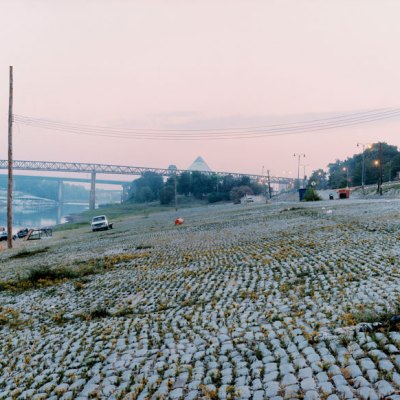 Harbor Marina (Morning), Memphis, TN (2000), Alec Soth. © Magnum/Alec Soth. Image courtesy of Beetles+Huxley and Sean Kelly Gallery, NY