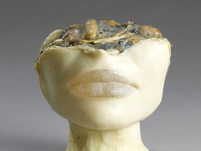 The Bachelor’s Ashtray I (1972), Alina Szapocznikow. © ADAGP, Paris 2017. Courtesy The Estate of Alina Szapocznikow / Piotr Stanislawski / Galerie Loevenbruck, Paris. Photo: Fabrice Gousset