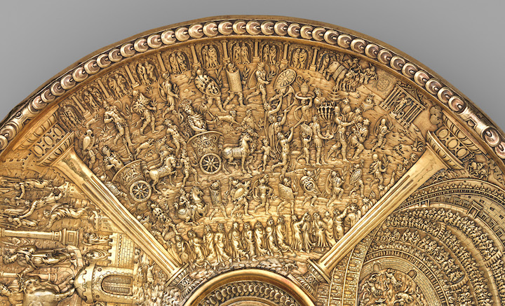 Titus’s Roman triumph (detail from the Titus dish from the Aldobrandini Tazze), ca. 1587–99, Netherlandish? Museu Nacional de Arte Antiga, Lisbon.