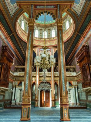 The interior of the Yildiz Hamidiye Mosque in Istanbul, commissioned by Abdulhamid II and completed in 1886, photo: Salvator Barki/Getty Images