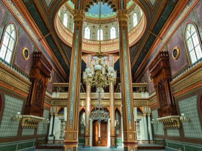 The interior of the Yildiz Hamidiye Mosque in Istanbul, commissioned by Abdulhamid II and completed in 1886, photo: Salvator Barki/Getty Images