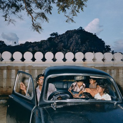 Shravanabelagola, Karnataka, India 1981 (1981), Mitch Epstein.