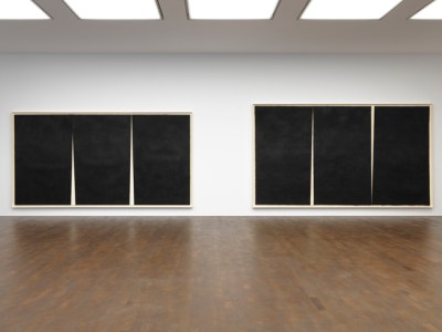 Installation view of ‘Richard Serra: Rifts’ at Gagosian, Grosvenor Hill, London, 2018.