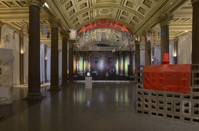 Glasgow International plays tricks on the city