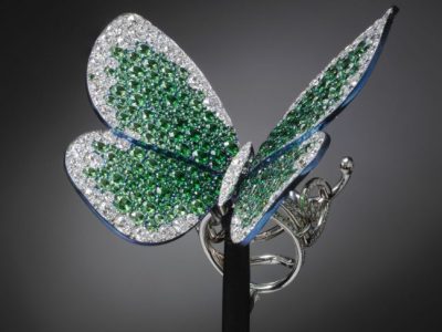 Papillon ring designed by Glenn Spiro. Image: Glenn Spiro