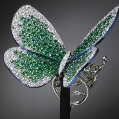 Papillon ring designed by Glenn Spiro. Image: Glenn Spiro