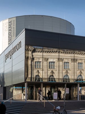 The Pergamonmuseum, which houses the Museum für Islamische Kunst in Berlin.
