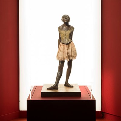 Petite danseuse de quatorze ans (1881; cast in 1921–31), Edgar Degas. Installation view of ‘In Colour: Polychrome Sculpture in France 1850–1910’ at the Musée d’Orsay, Paris.