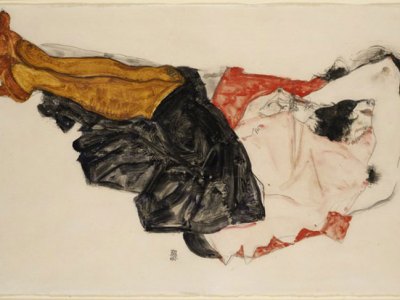 Egon Schiele’s Woman Hiding Her Face (1912), formerly owned by Fritz Grünbaum. In April a New York judge ruled that the drawing was Nazi-looted and that it be returned to Grünbaum’s heirs.