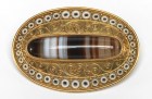 Gold and agate brooch (1865), made by the Phillips Brothers.