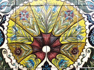 Fan tile panel (detail; 1872–1904), William De Morgan.