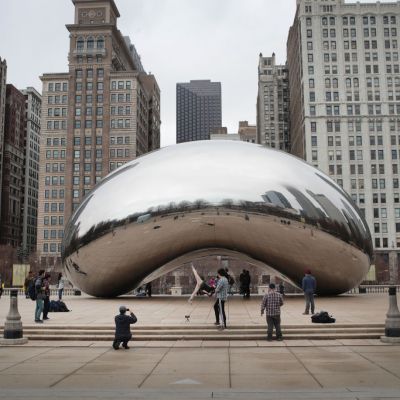 Cloud Gate (2006), Anish Kapoor.