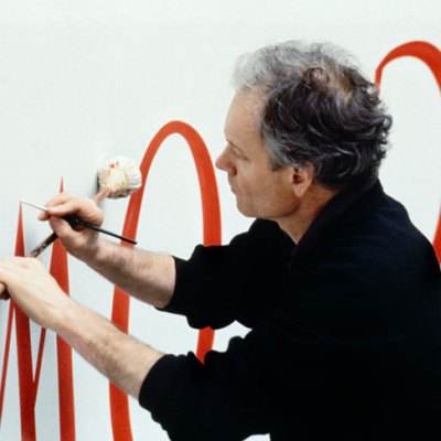 A portrait of Lothar Baumgarten at work for his show ‘America Invention’ at the Solomon R. Guggenheim Museum, New York in 1993.