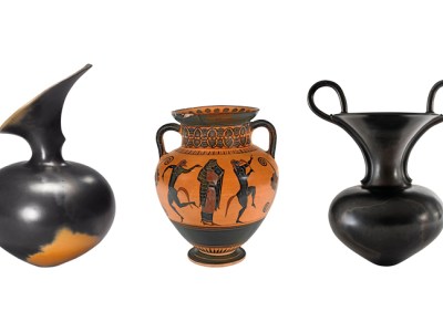 Left: Untitled, 1988, Magdalene Odundo. Middle: Black figure neck amphora with Ariadne dancing with satyrs, 550-540BC. Fitzwilliam Museum, Cambridge. Right: Untitled, 1989, Magdalene Odundo.