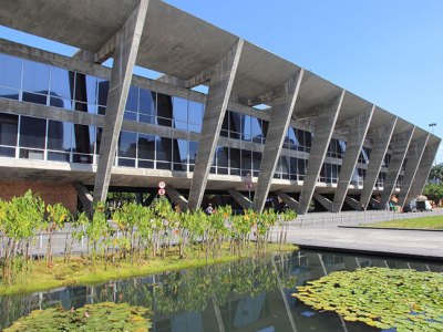 MAM - Museu de Arte Moderna do Rio de Janeiro, photographed in 2013.