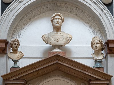 Installation view of ‘DOMUS GRIMANI 1594–2019’ in the Sala della Tribuna in Palazzo Grimani, Venice, 2019. Photo: Matteo De Fina. Courtesy Ministry of Cultural Heritage and Activities – Polo Museale del Veneto