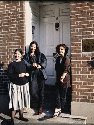Sandra Drew, Maryrose Sinn and Caroline Douglas outside Drew Gallery, 1986