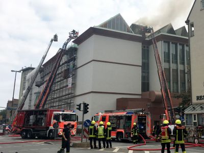 Firefighters at the Museum für Moderne Kunst Frankfurt am Main on 29 July 2019.