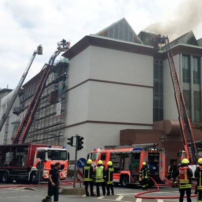 Firefighters at the Museum für Moderne Kunst Frankfurt am Main on 29 July 2019.