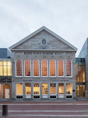 The Peabody Essex Museum in 2019 with its new wing designed by Ennead Architects on the right