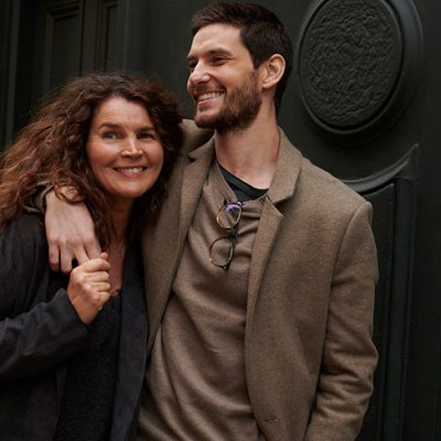 Julia Ormond as Julia and Ben Barnes as Benjamin in Gold Digger.