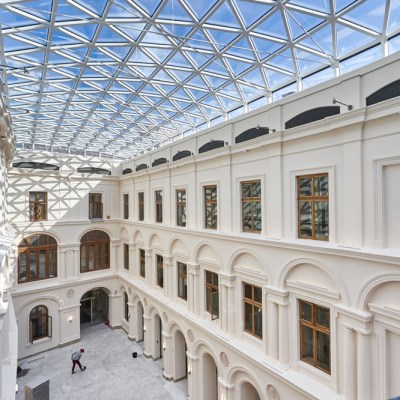 The new glass roof covering the courtyard of the Princes Czartoryski Museum in Kraków. Photo: Tomasz Markowski; © National Museum in Kraków