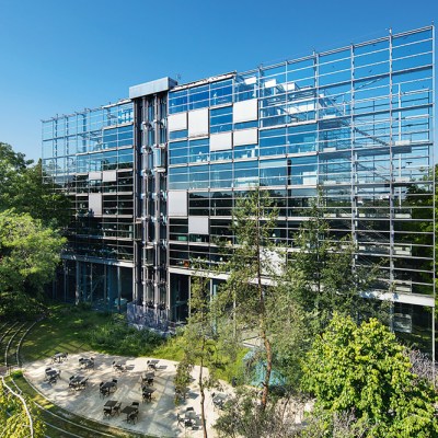 View of the garden of the Fondation Carter – Theatrum Botanicum by Lothar Baumgarten. Photo: Luc Boegly