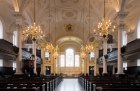 The interior of St Martin-in-the-Fields, showing the plasterwork ceiling made by Giuseppe Artari and Giovanni Battista Bagutti.
