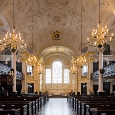 The interior of St Martin-in-the-Fields, showing the plasterwork ceiling made by Giuseppe Artari and Giovanni Battista Bagutti.