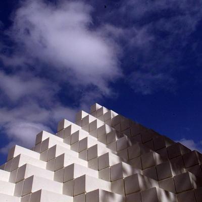 Sol LeWitt’s Four-Sided Pyramid in the National Gallery of Art’s sculpture garden, photographed in 1999.