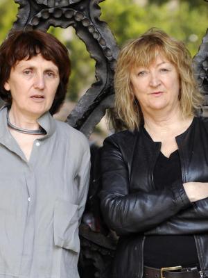 Shelley McNamara and Yvonne Farrell in 2009.